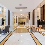 Bhomy Ch Santo Antonio- Suite A 10Min Do Metro Blu1624